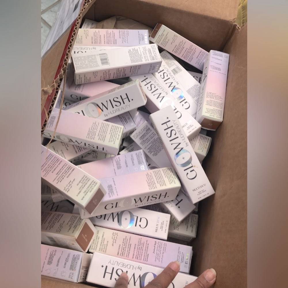 Huda Beauty GloWISH foundation for a discounted price! SHADES IN DESCRIPTION!